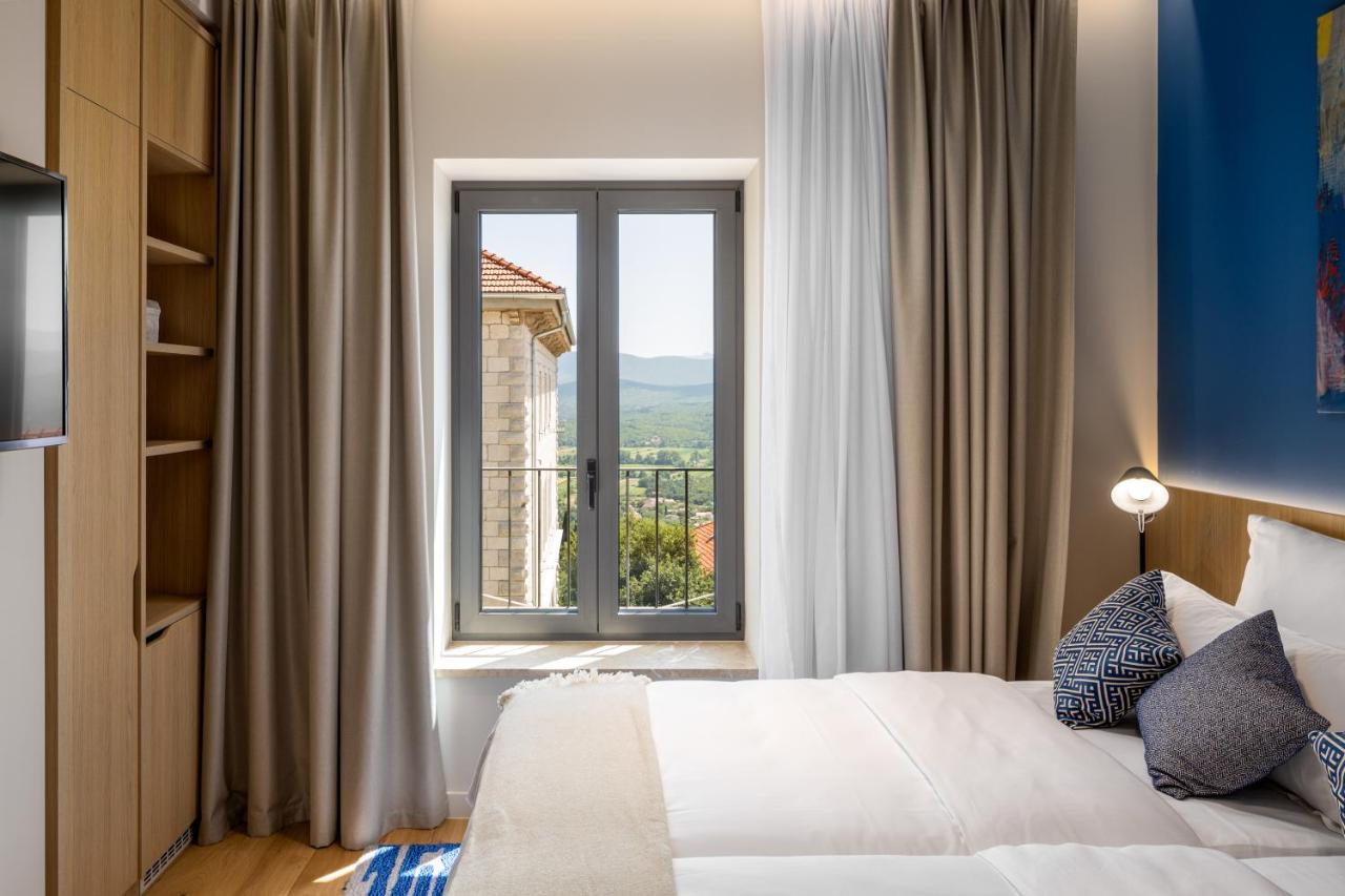 Emotheo Heritage Hotel Imotski Exteriör bild